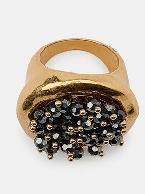 Zara Gold Ring with Black Crystal Cluster